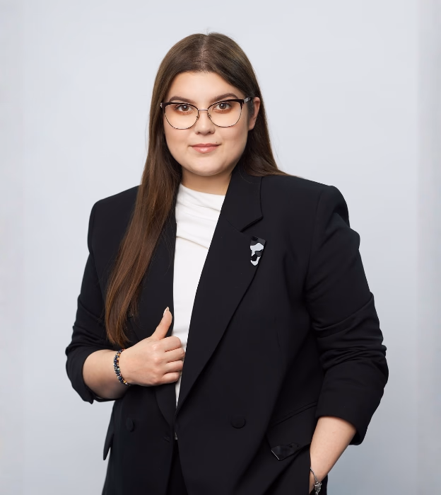 Gabriela Walczak — Aplikant radcowski
